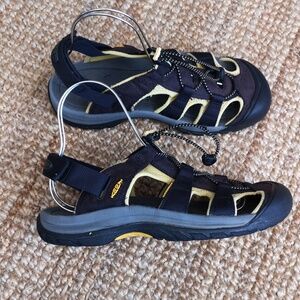 Keen waterproof hiking sandals